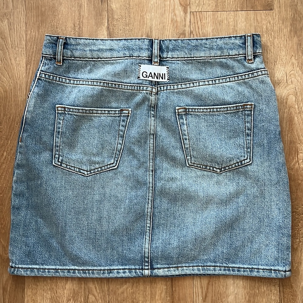 NWT Ganni denim mini skirt - size 38